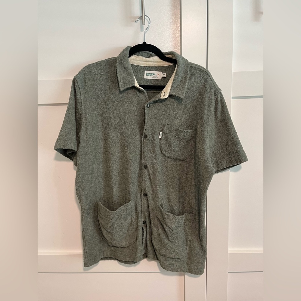 Wellen men’s large Terry cloth short sleeve button down